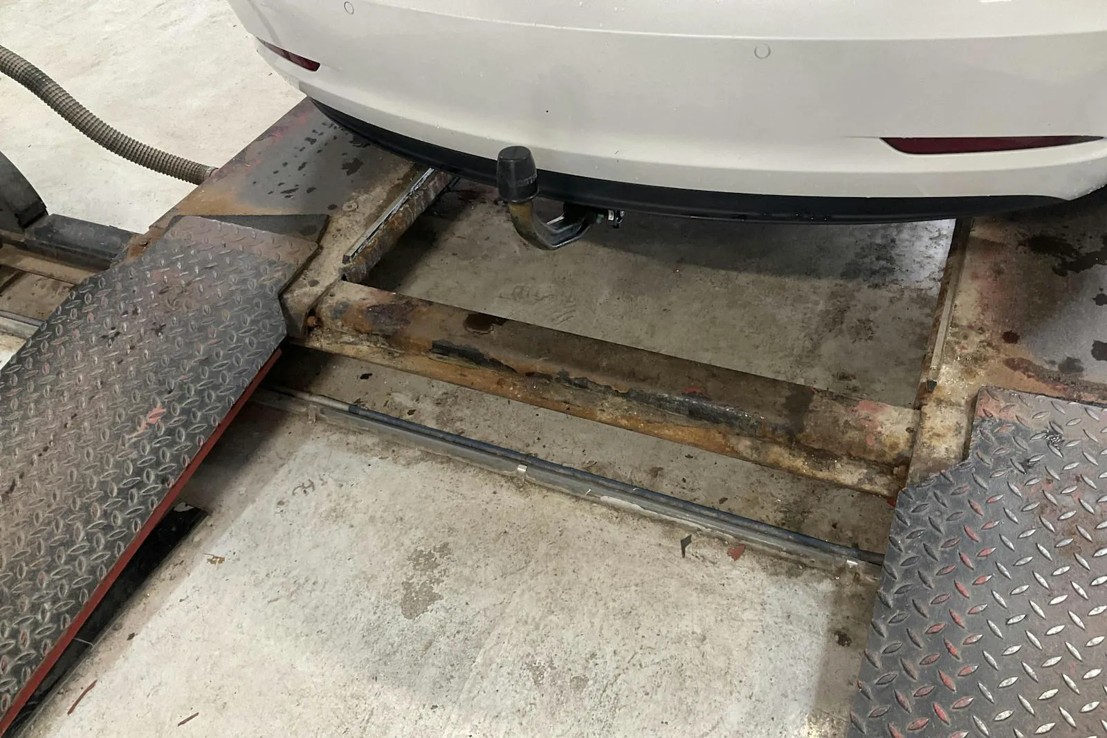 Tesla Model 3 bild 17