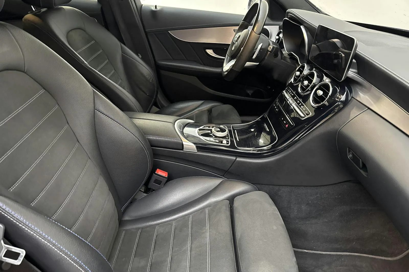 Mercedes C300 bild 7