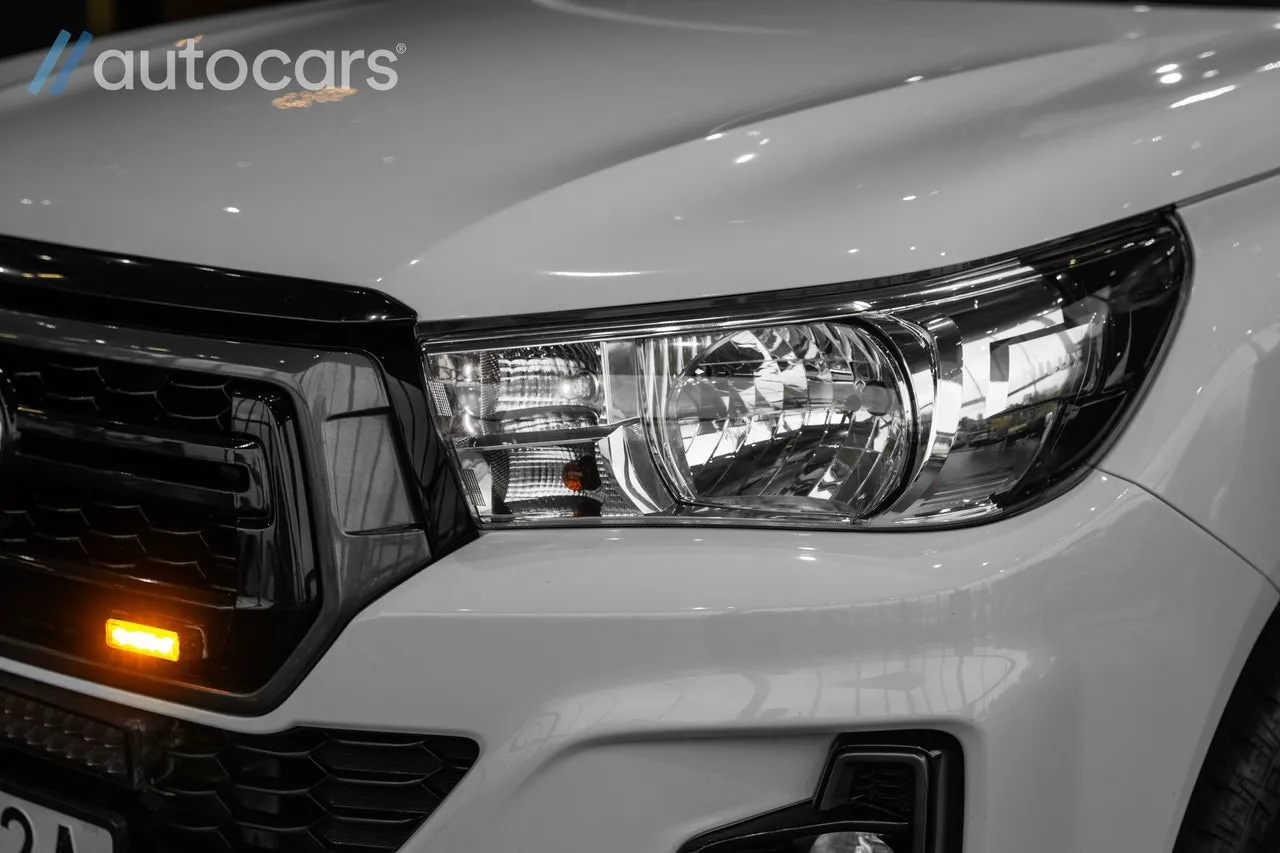 Toyota Hilux bild 8