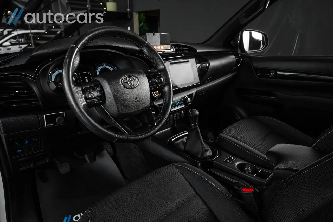 Toyota Hilux bild 21