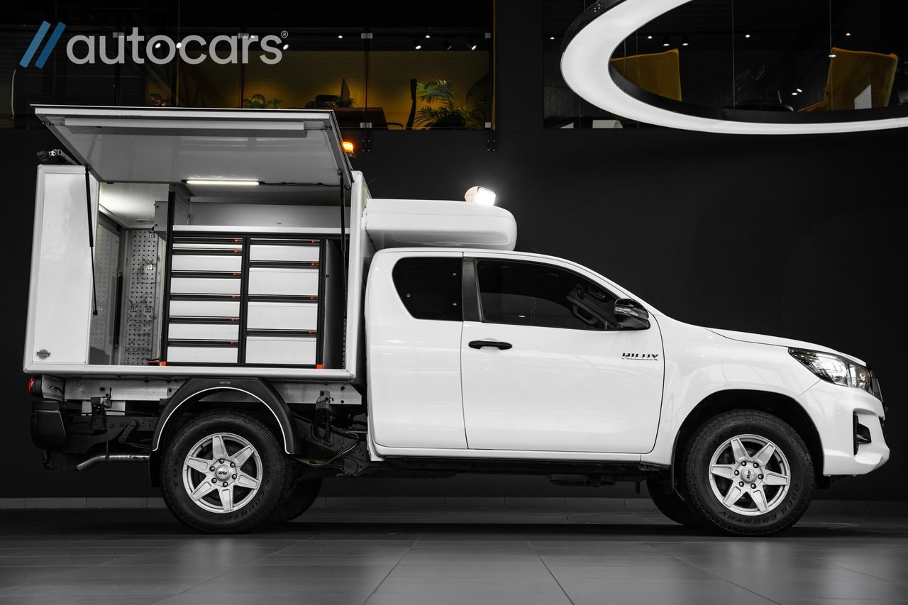 Toyota Hilux