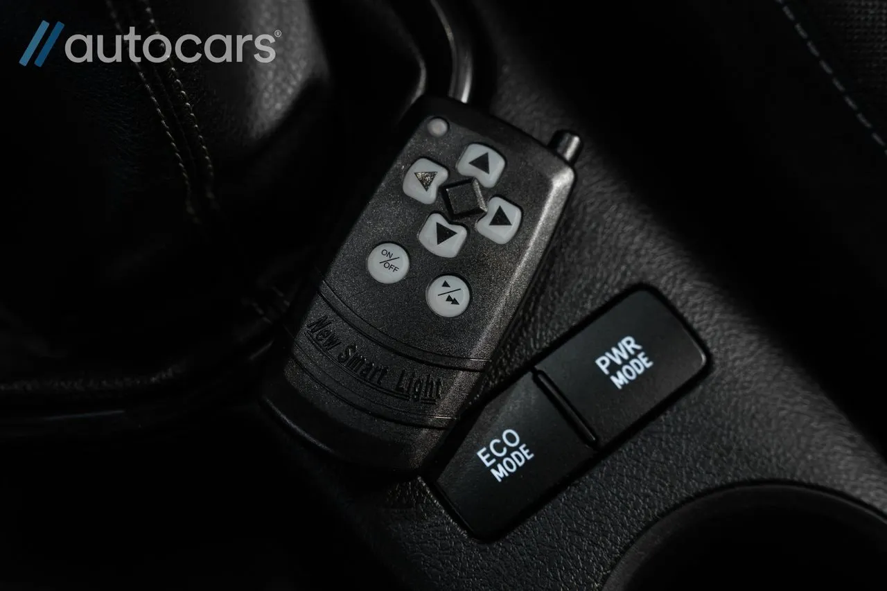 Toyota Hilux bild 25