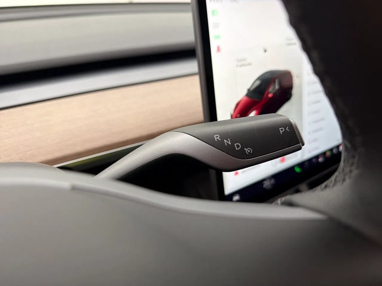 Tesla Model Y bild 31