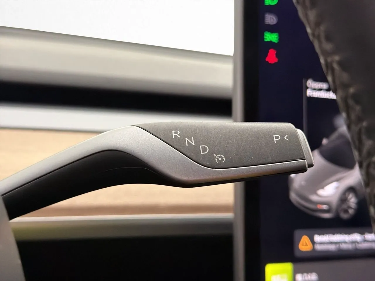 Tesla Model 3 bild 30