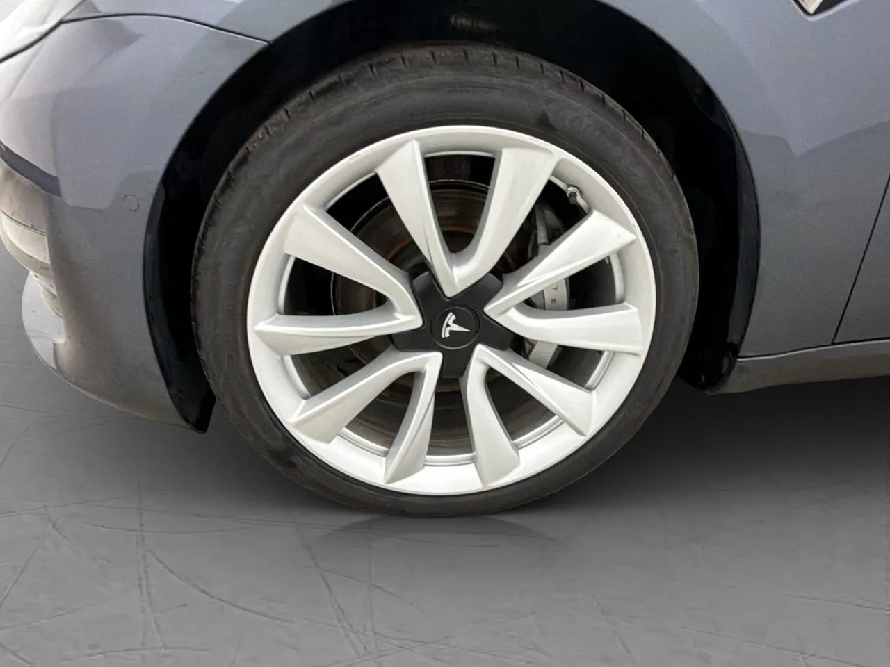 Tesla Model 3 bild 11