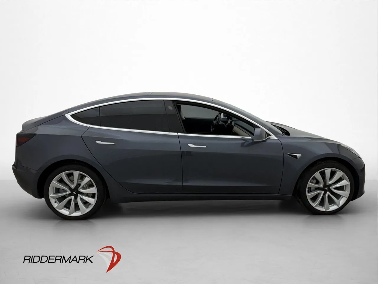 Tesla Model 3 bild 10