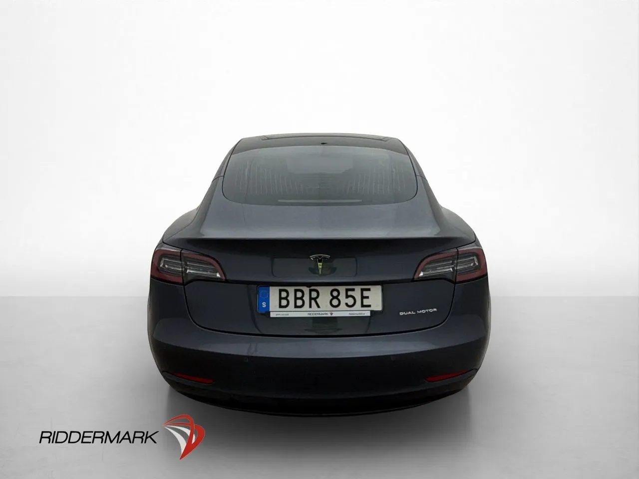 Tesla Model 3 bild 8
