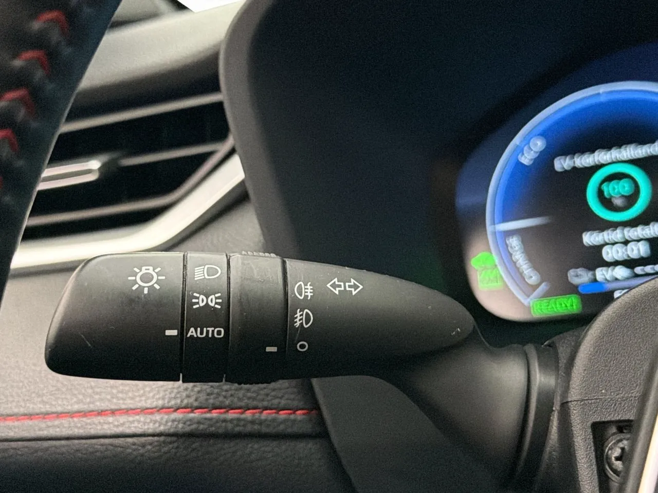 Toyota RAV4 bild 37