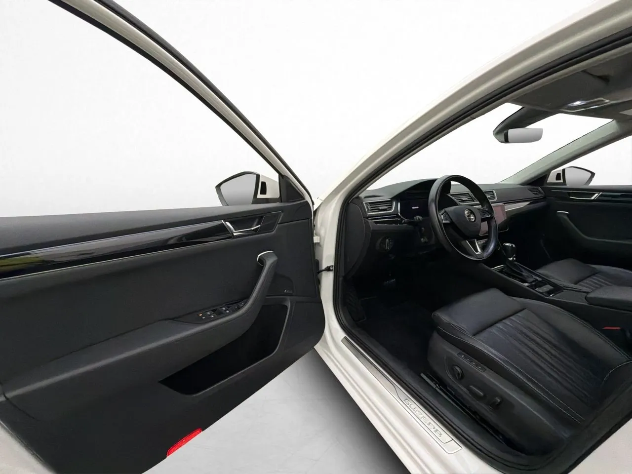 Skoda Superb bild 11
