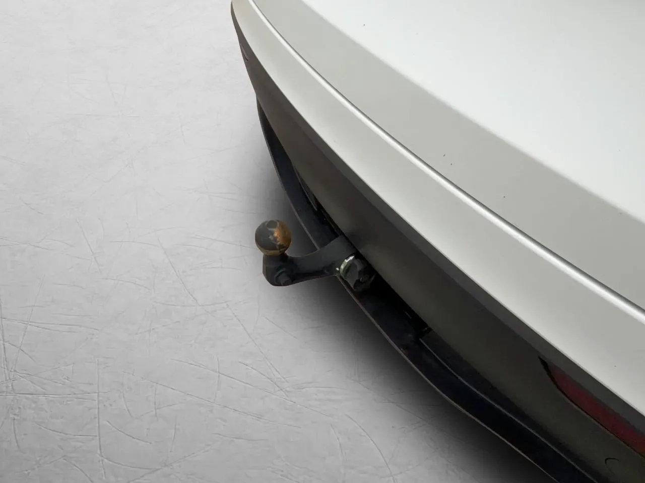 Tesla Model Y bild 17