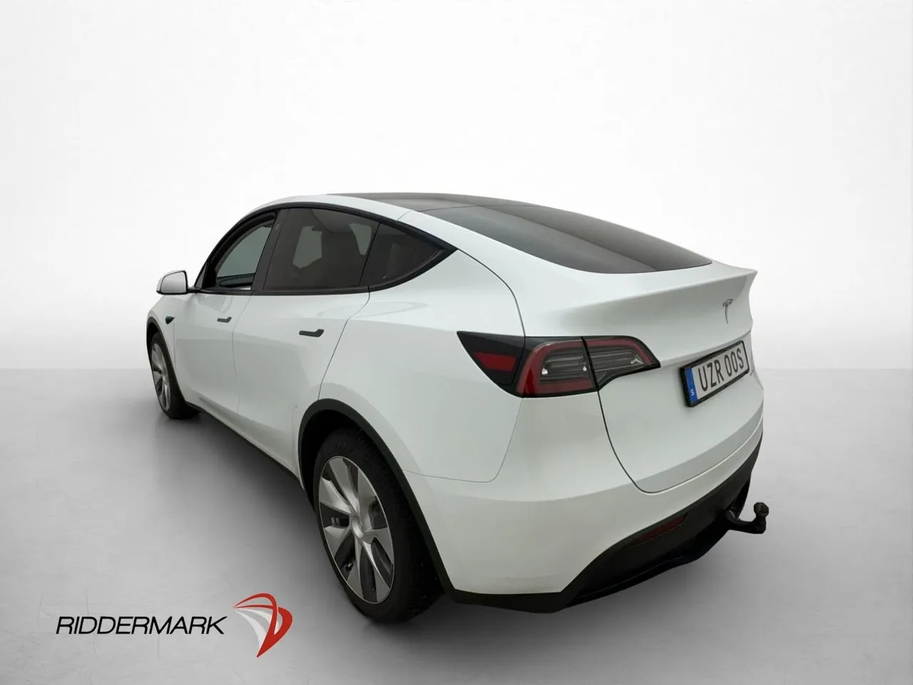 Tesla Model Y bild 8