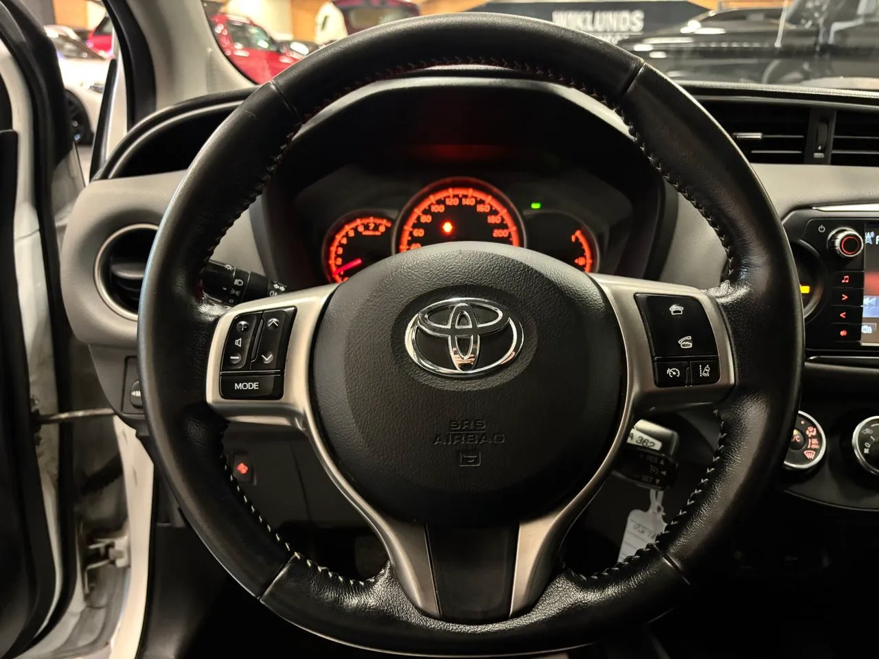 Toyota Yaris bild 7