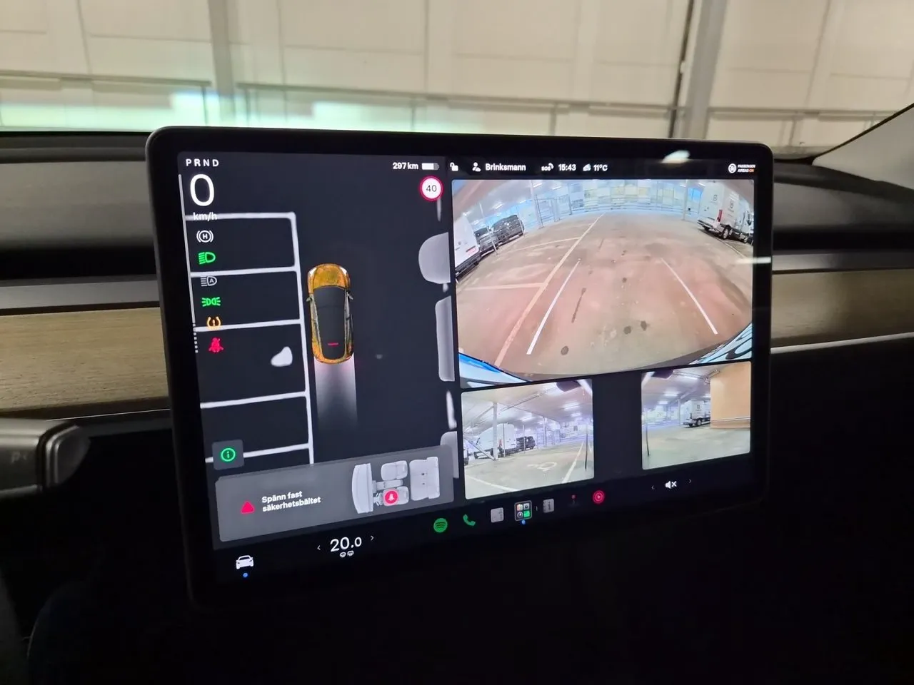 Tesla Model Y bild 19