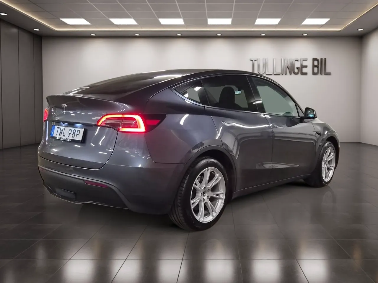Tesla Model Y bild 5