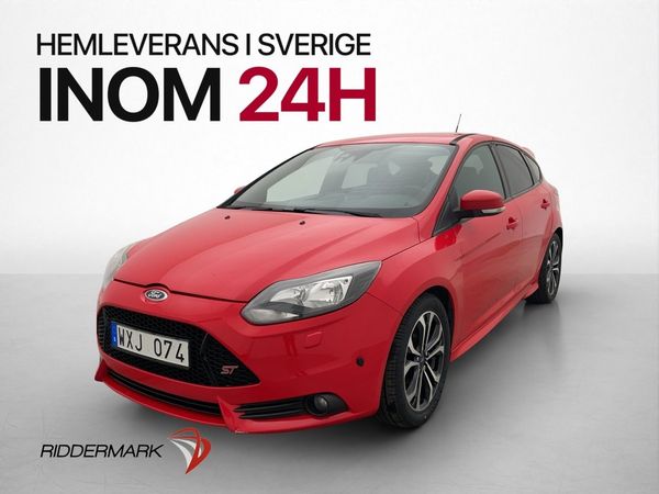 Ford Focus ST 250hk Recaro Värmare Skinn/Alcantara - 2013