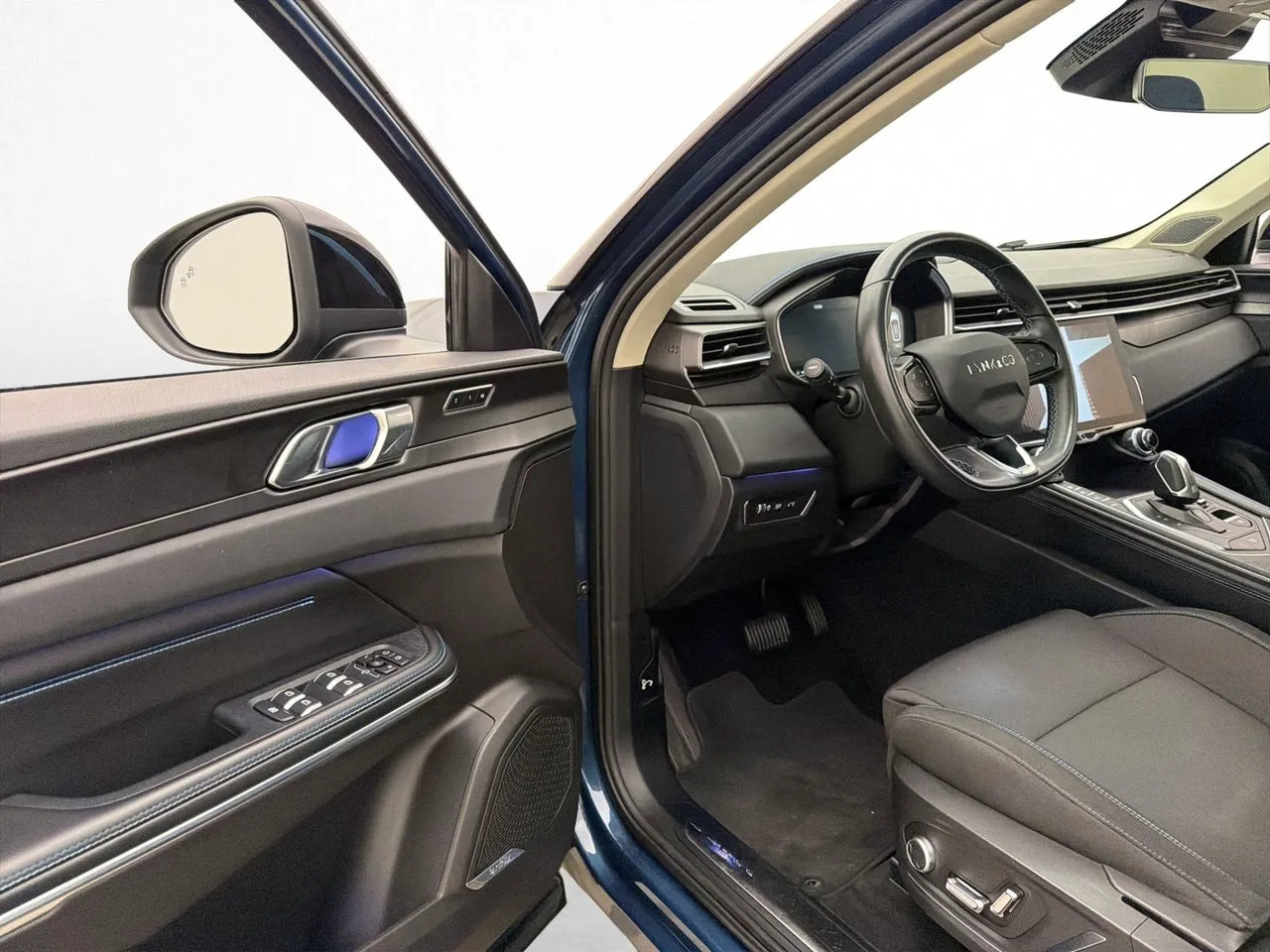 Lynk & Co 01 bild 10