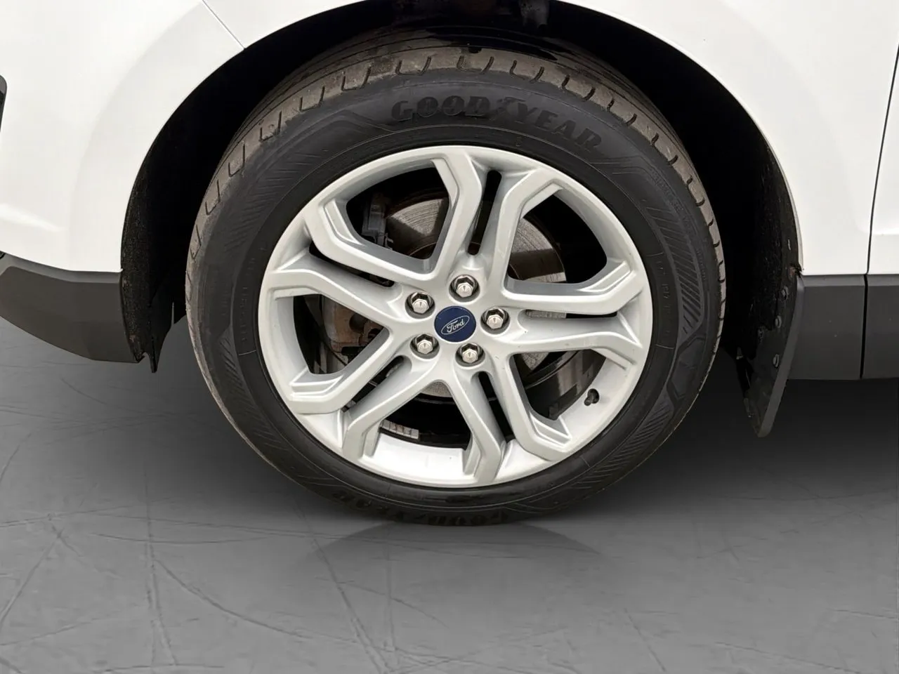 Ford Edge bild 27