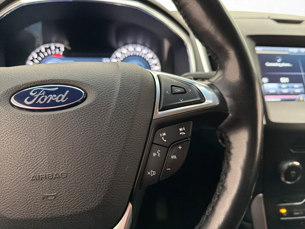 Ford Edge bild 17