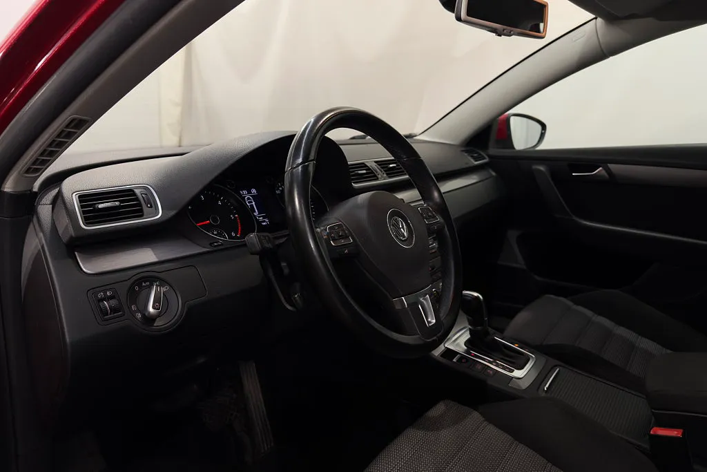 Volkswagen Passat bild 9