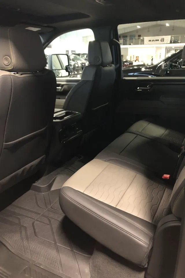 Chevrolet Silverado bild 8
