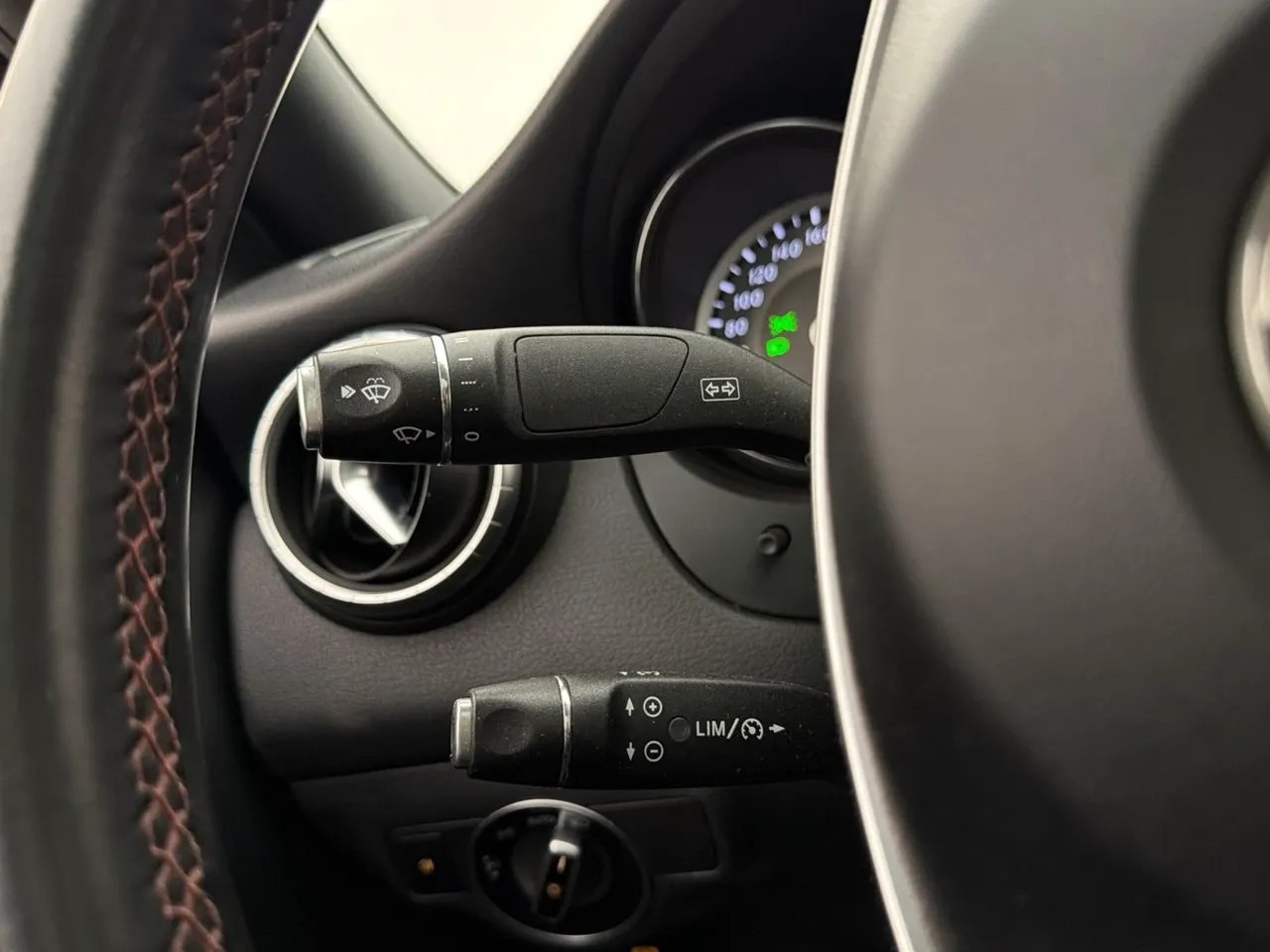 Mercedes CLA250 bild 17