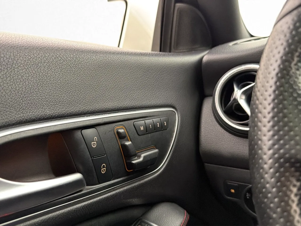 Mercedes CLA250 bild 11