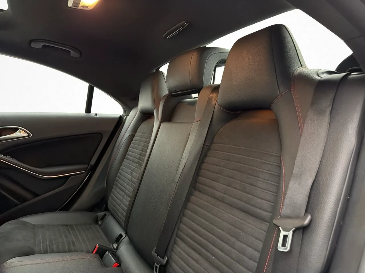 Mercedes CLA250 bild 14