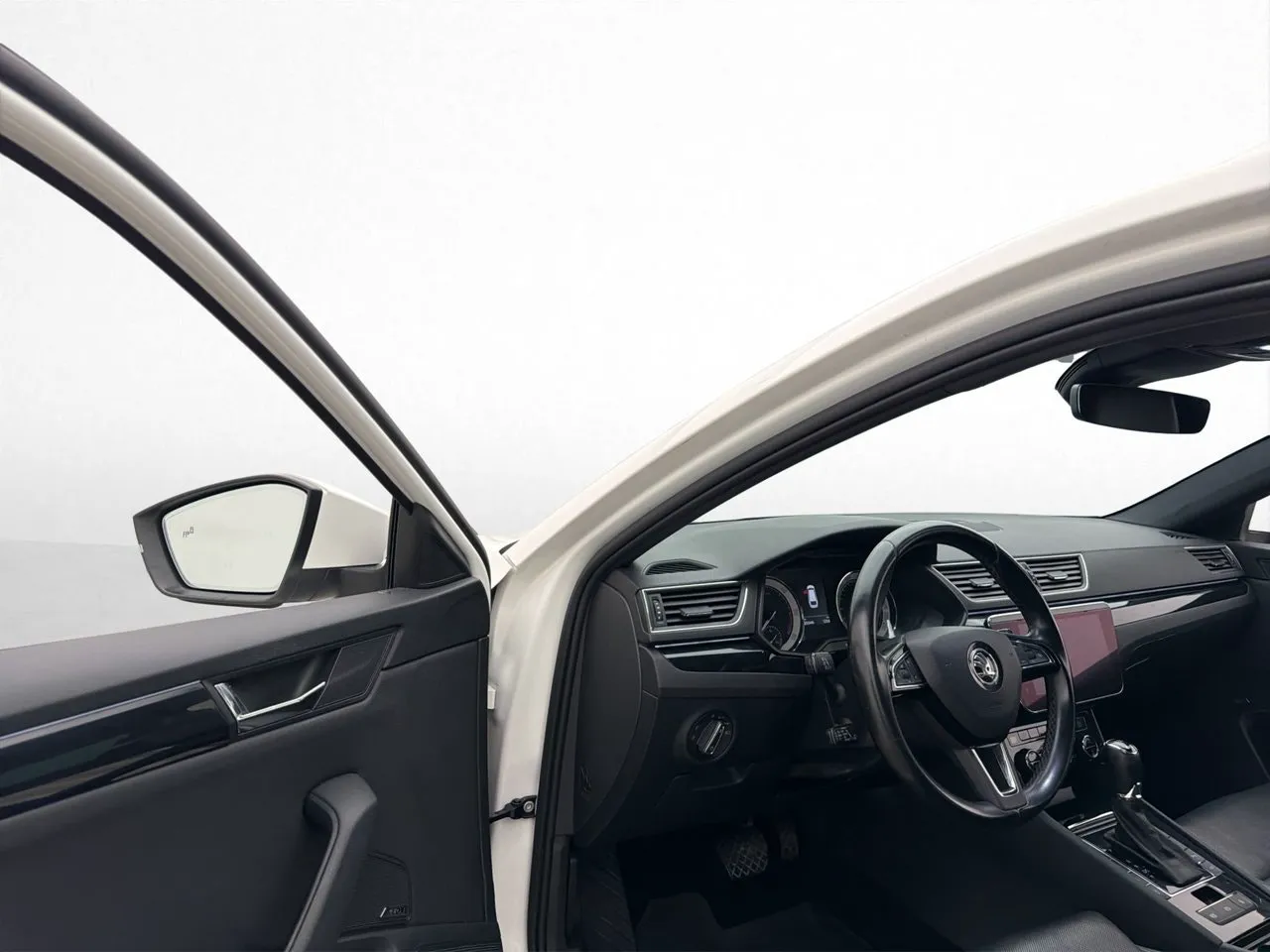 Skoda Superb bild 13