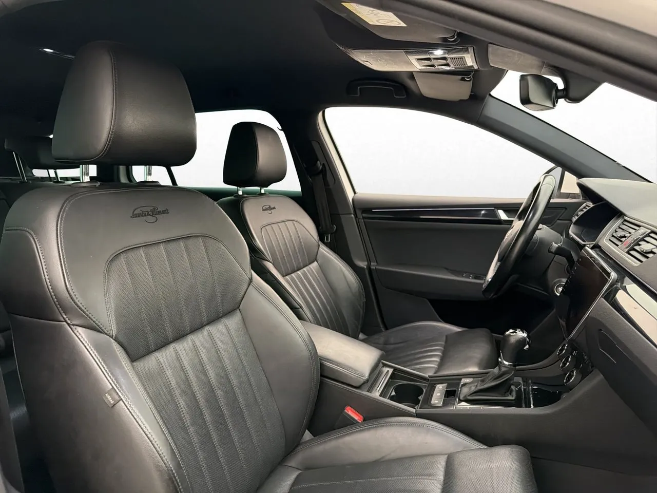 Skoda Superb bild 18