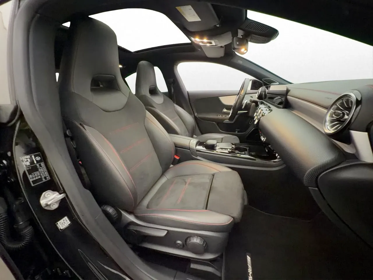 Mercedes CLA200 bild 12