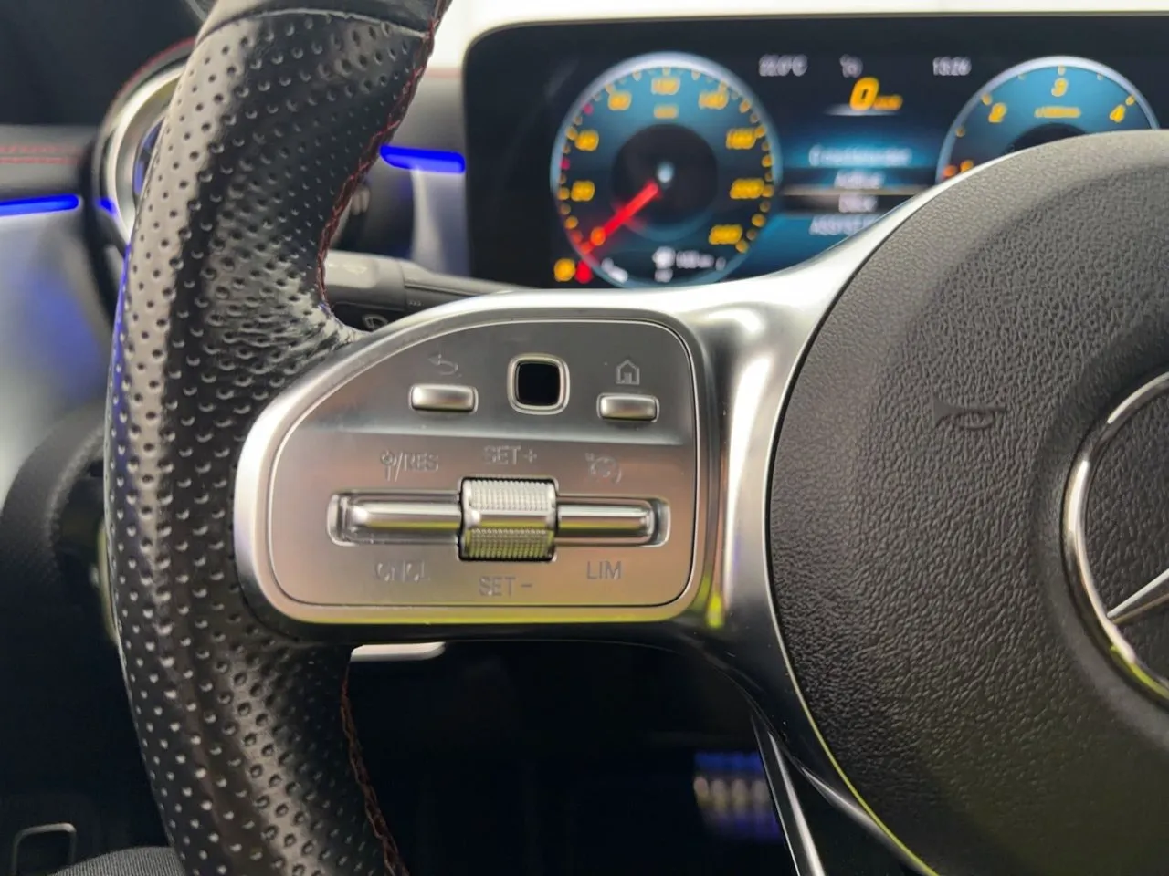 Mercedes CLA200 bild 19