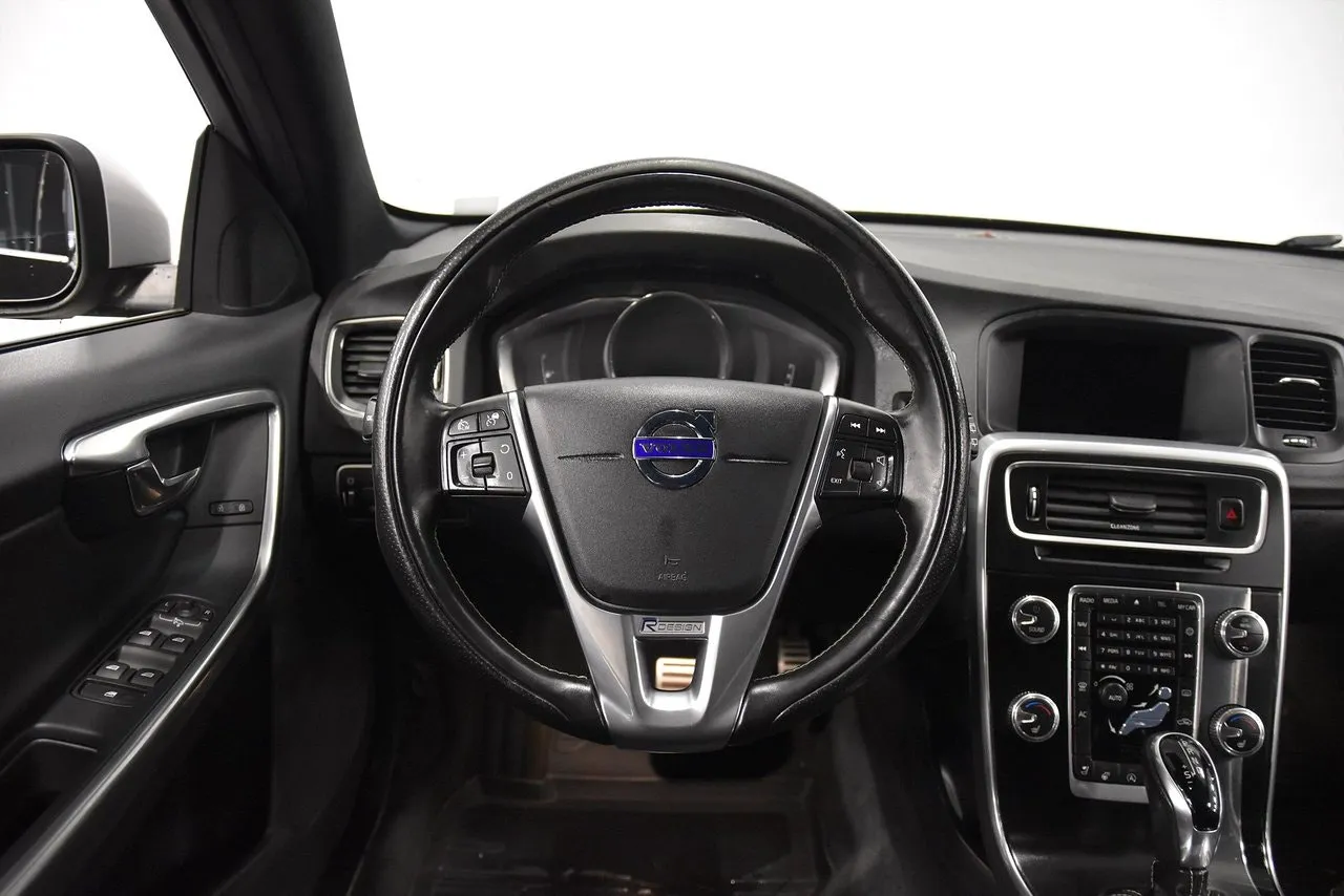 Volvo V60 bild 2