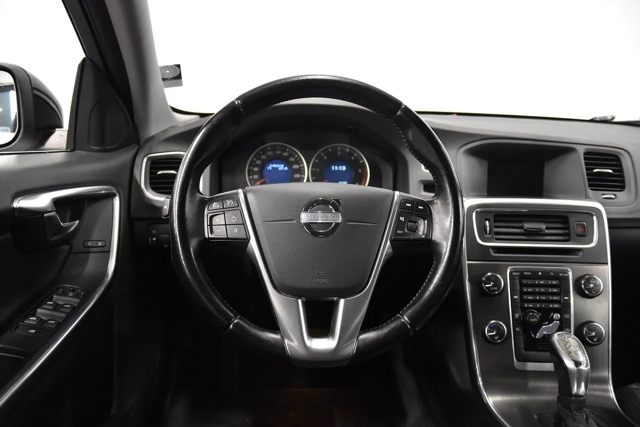 Volvo V60 bild 2
