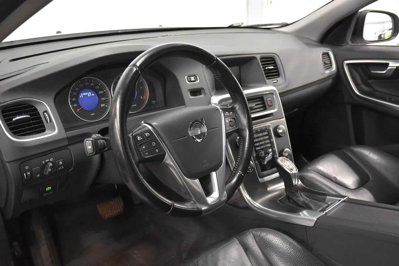 Volvo V60 bild 8