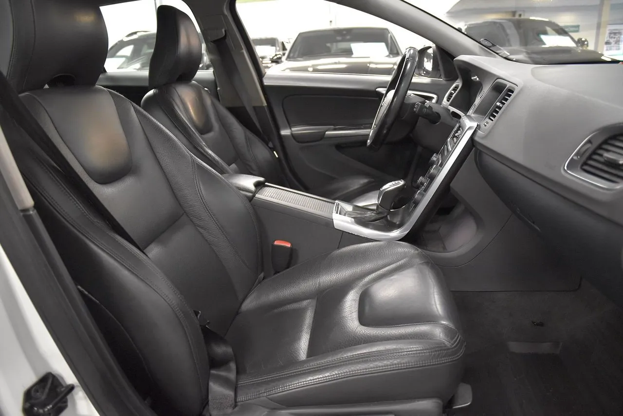 Volvo V60 bild 12