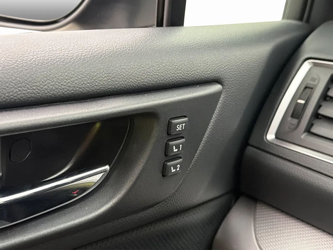 Subaru Outback bild 12