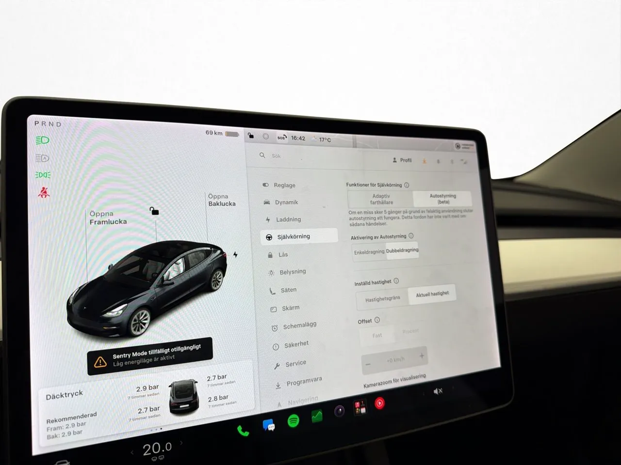 Tesla Model 3 bild 21
