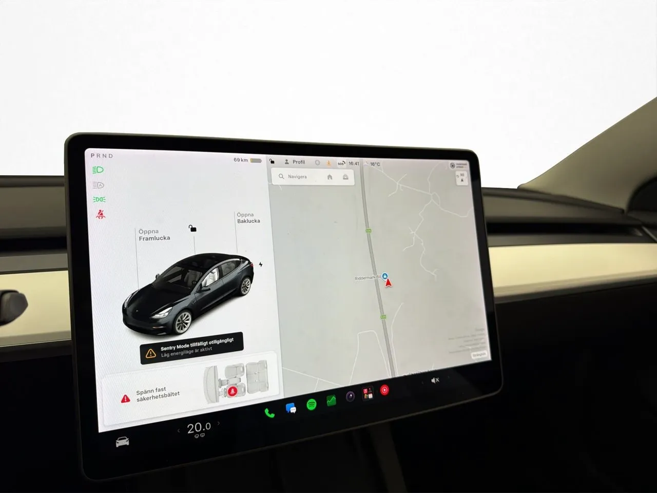 Tesla Model 3 bild 18