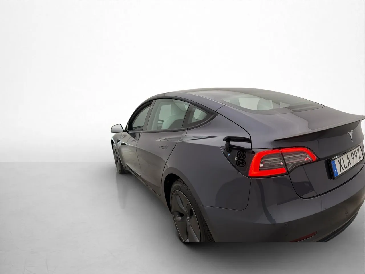 Tesla Model 3 bild 33