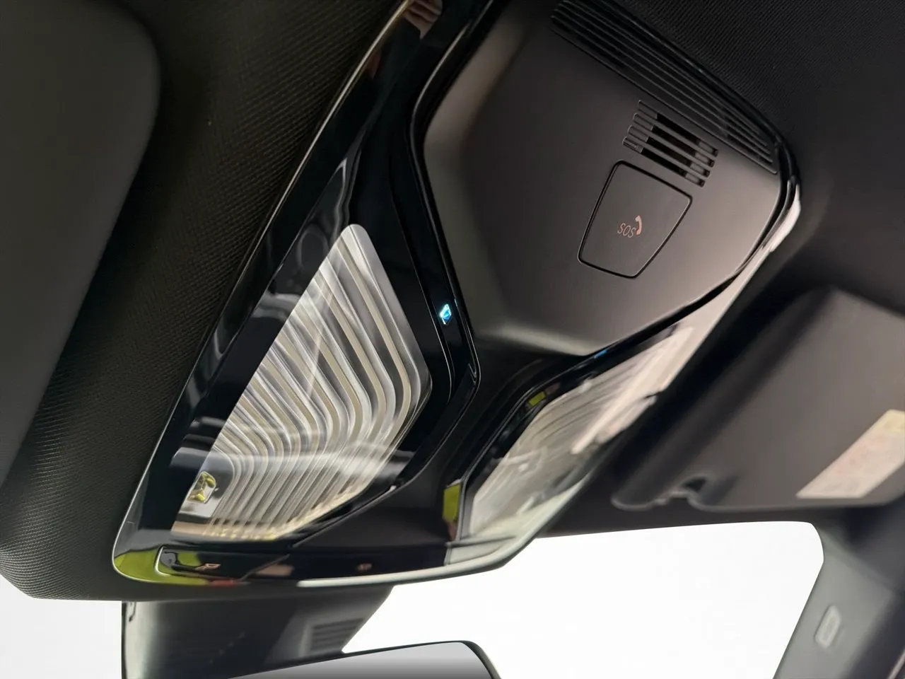 BMW 330 bild 35
