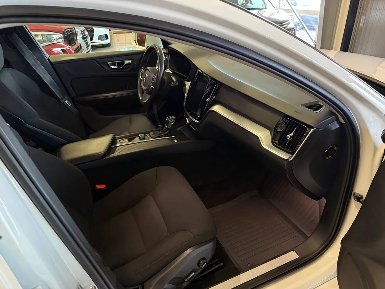 Volvo V60 bild 9