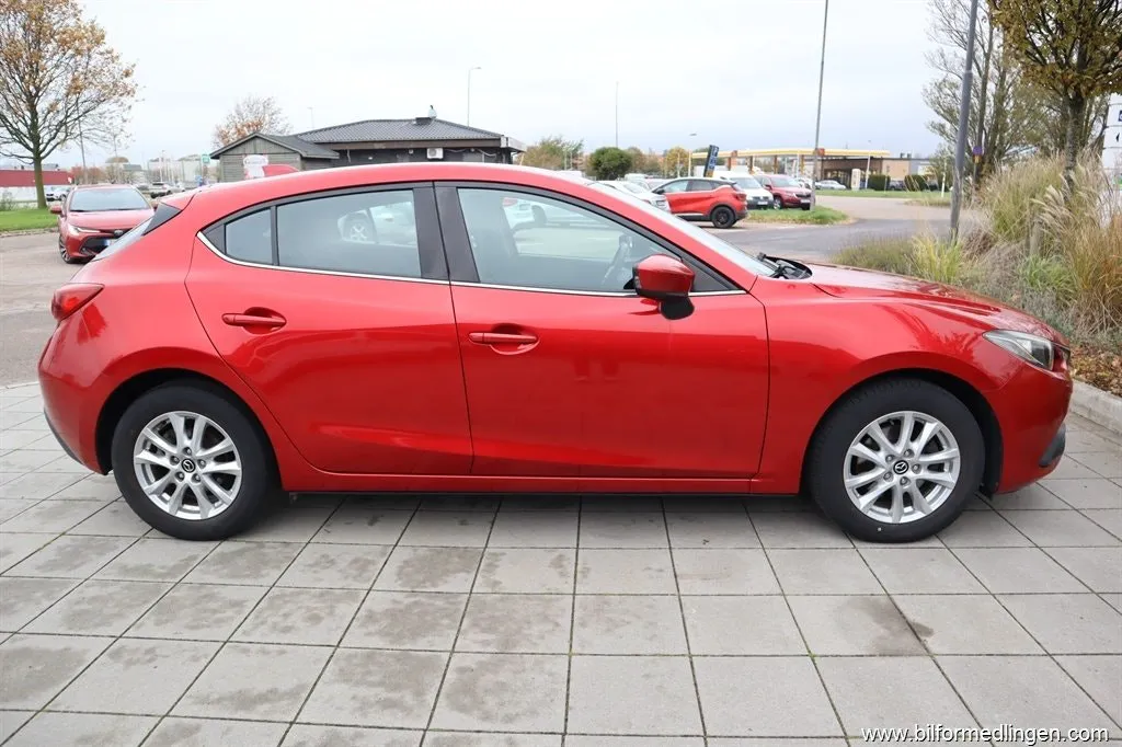 Mazda 3 bild 9