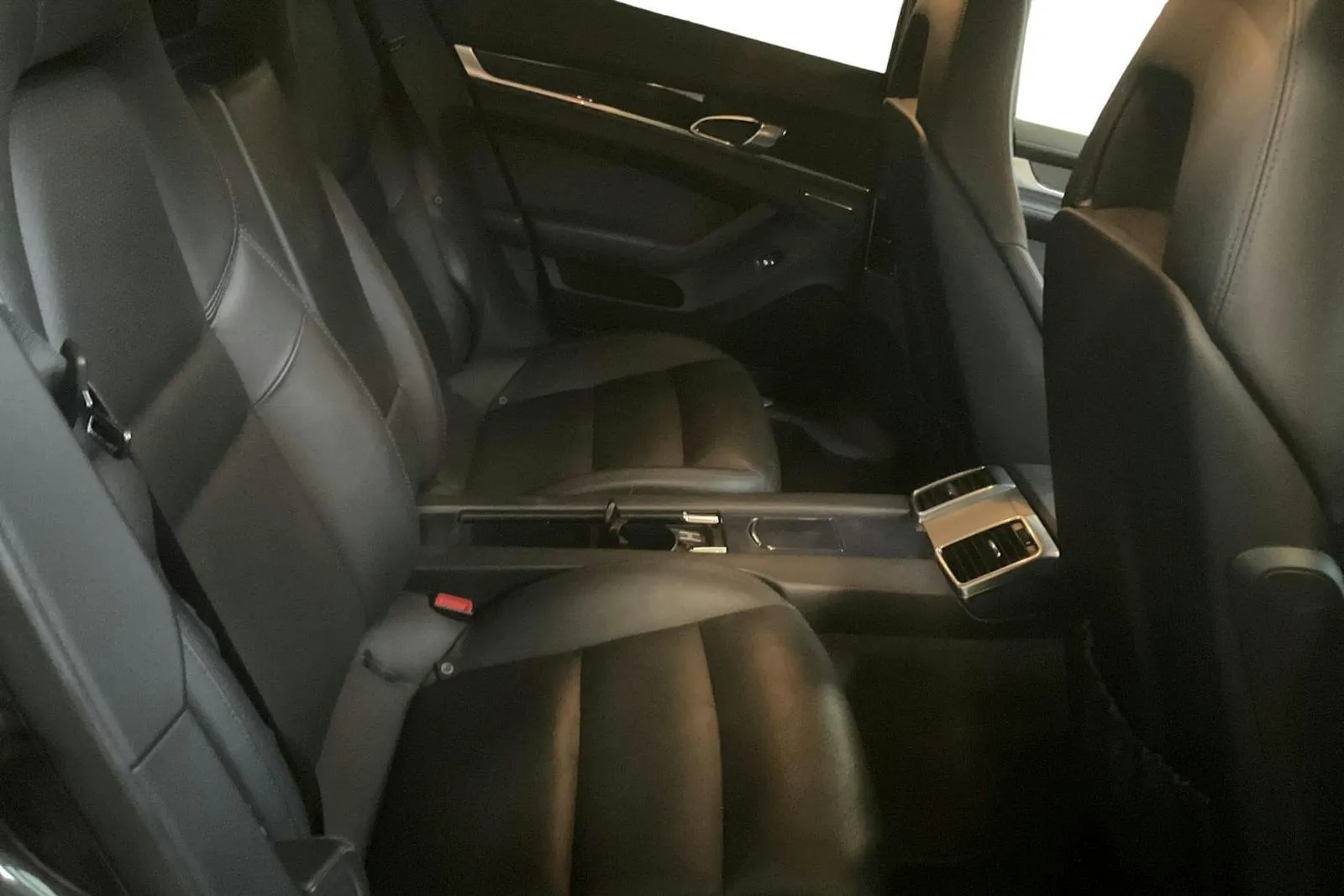 Porsche Panamera bild 8