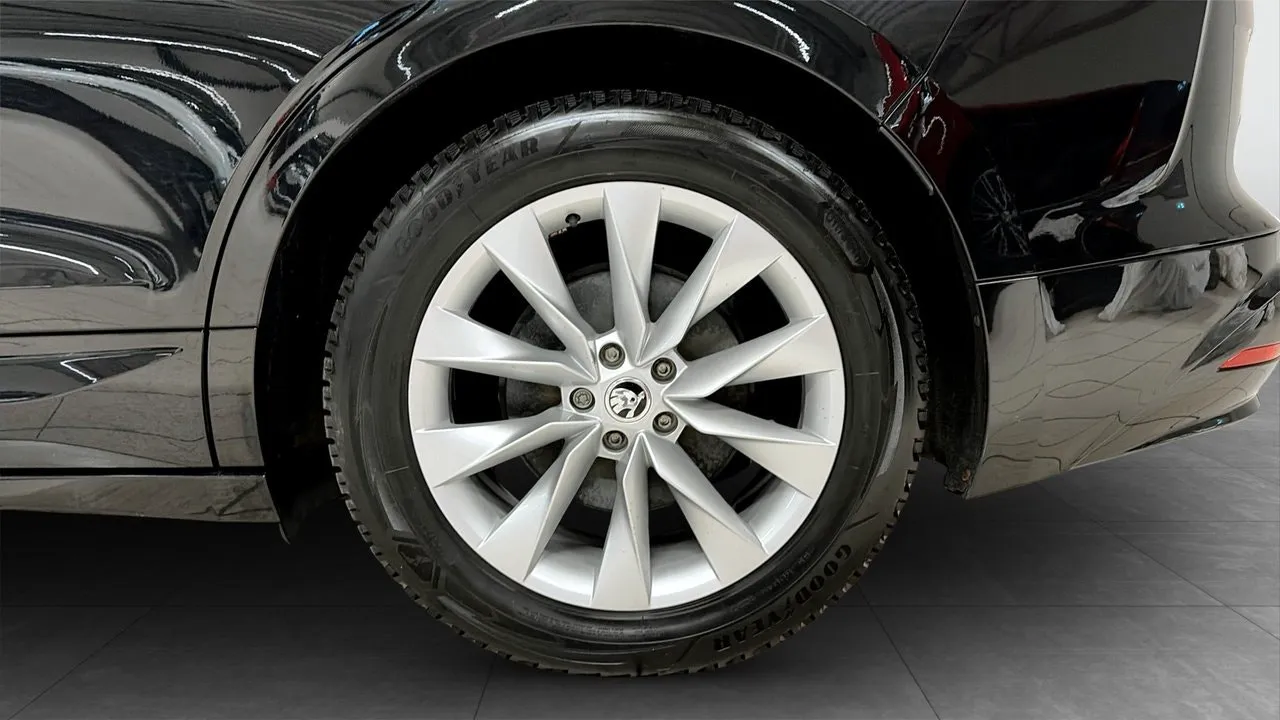Skoda Enyaq bild 6