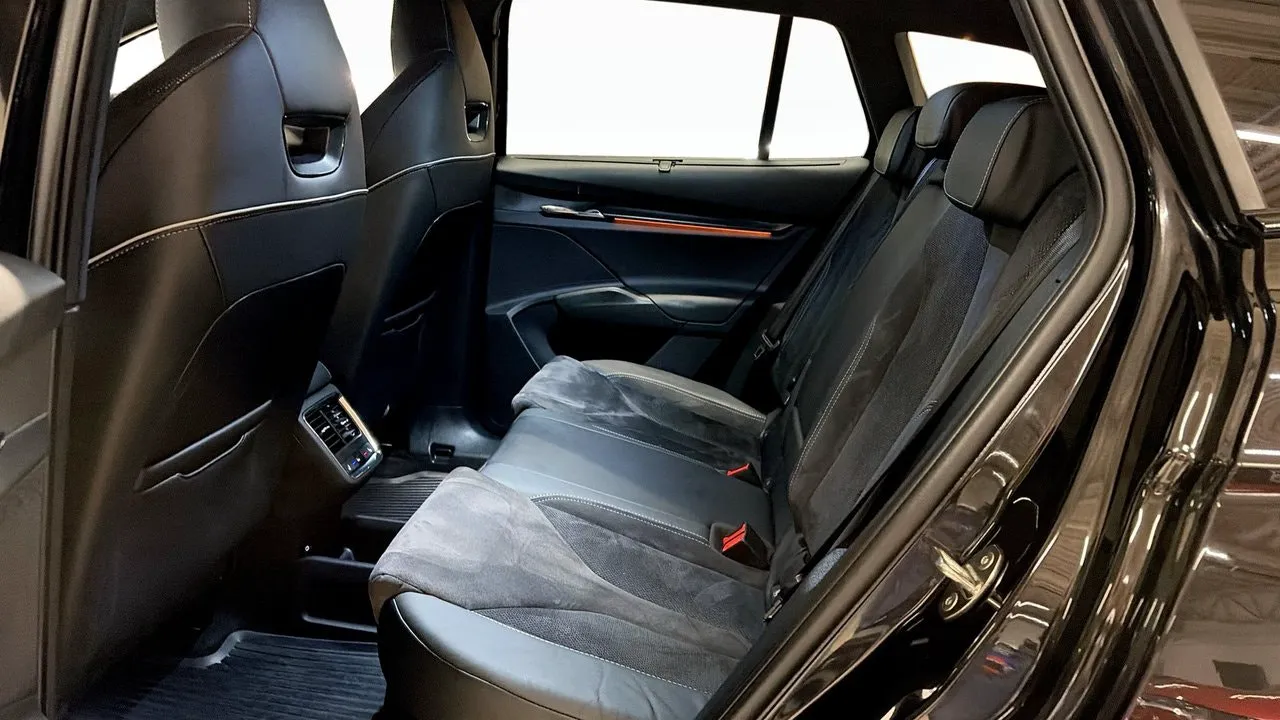 Skoda Enyaq bild 11