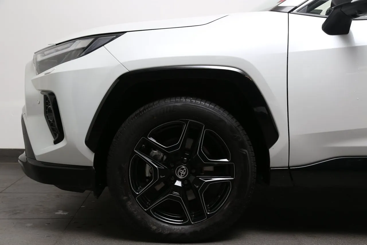Toyota RAV4 bild 8