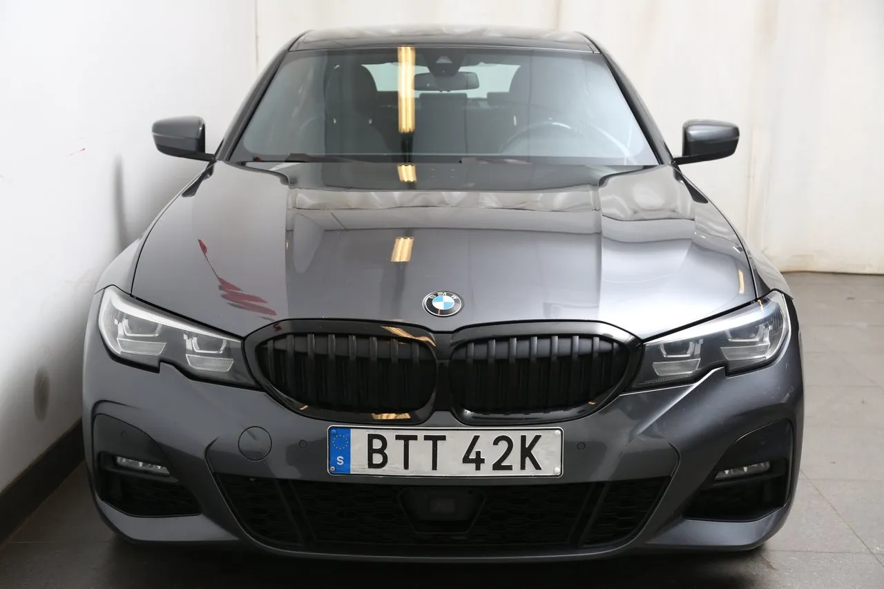 BMW 320 bild 5