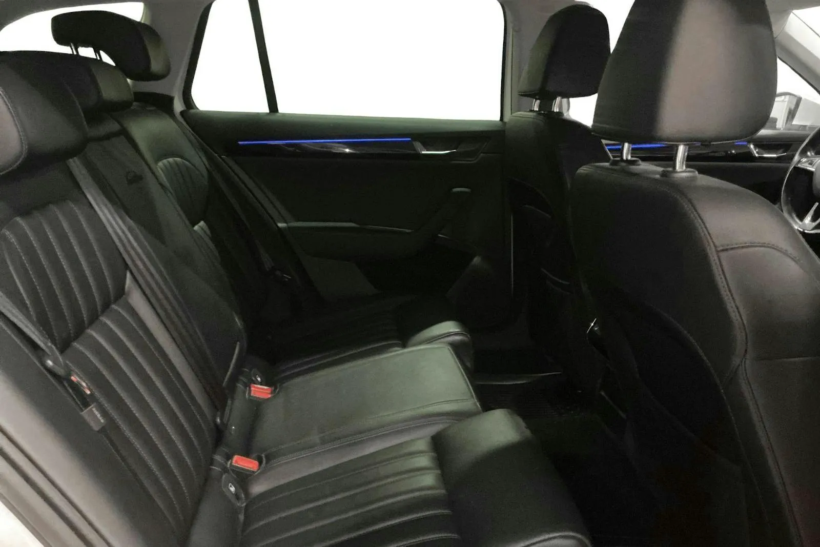 Skoda Superb bild 8