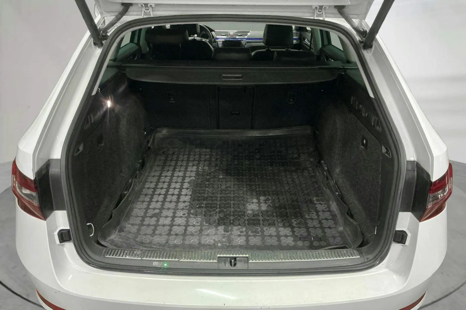 Skoda Superb bild 9