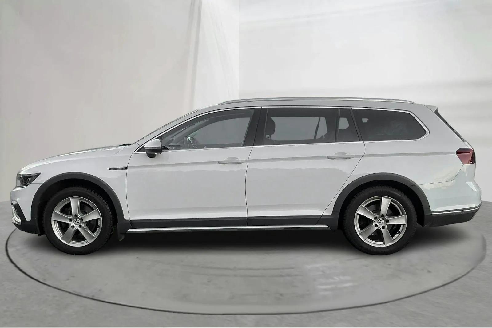 Volkswagen Passat bild 2